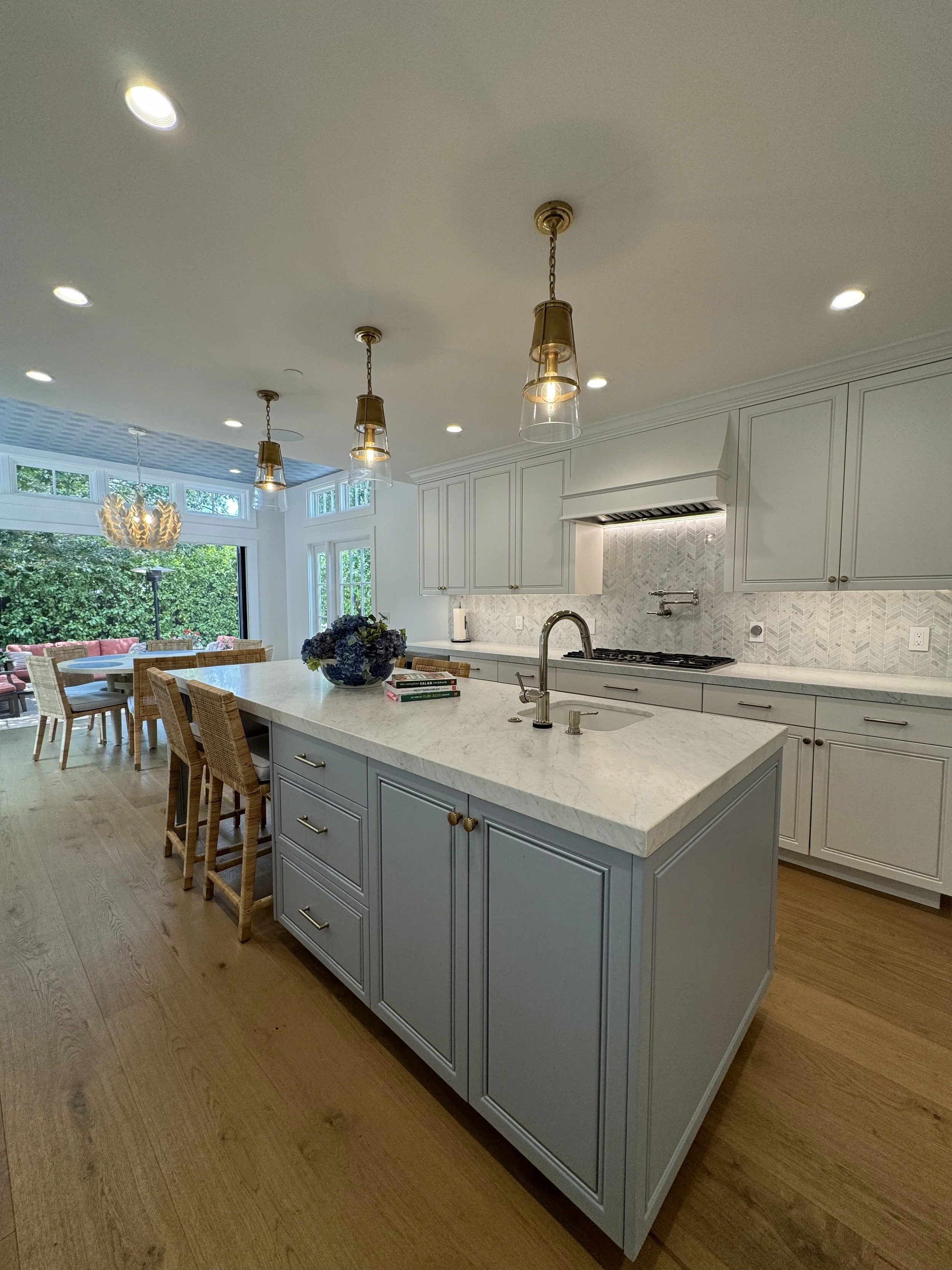 AF Woodworker, custom range hood cabinetry